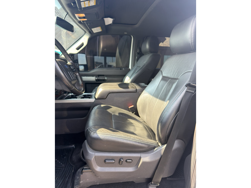 Used 2016 Ford F250 Lariat w/ Lariat Ultimate Package AWD/4WD image 9