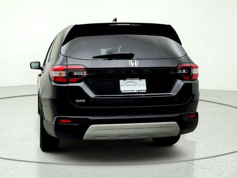 Used 2023 Honda Pilot EX-L image 6