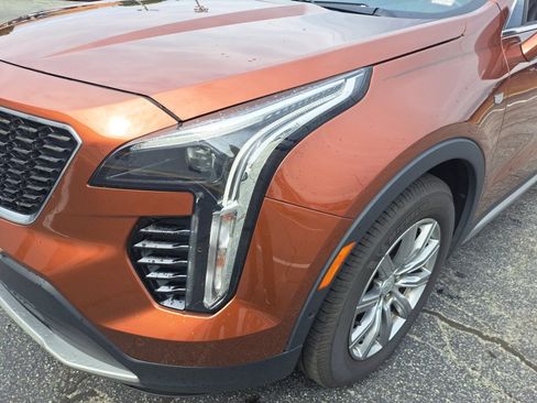 Used 2019 Cadillac XT4 Premium Luxury w/ Enhanced Visibility Package FWD image 21