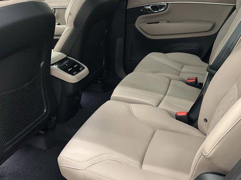 Used 2026 Volvo XC90 B6 Plus w/ Protection Package image 27