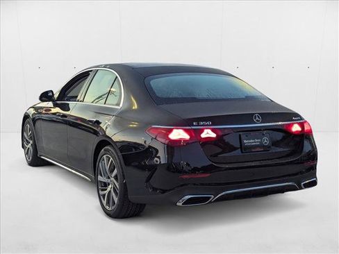 New 2026 Mercedes-Benz E 350 4MATIC Sedan image 8