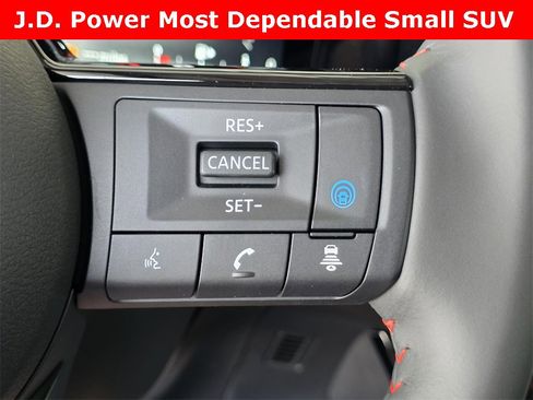 New 2025 Nissan Kicks SR image 25