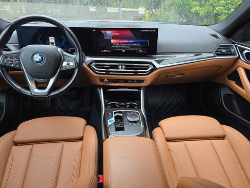 Used 2023 BMW i4 eDrive35 RWD image 18