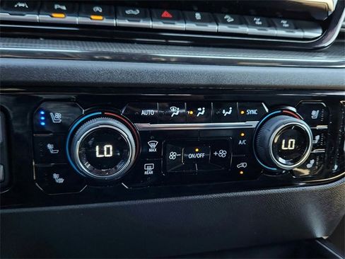 Used 2023 Chevrolet Silverado 1500 ZR2 w/ Technology Package image 19