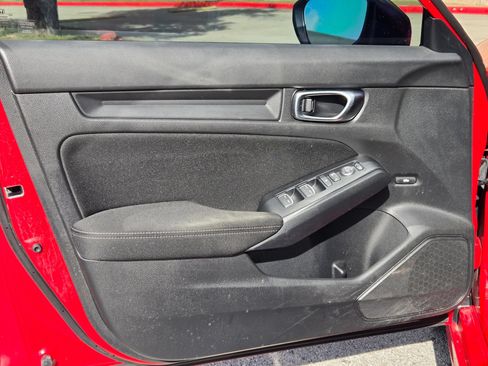 Used 2024 Honda Civic Sport image 5