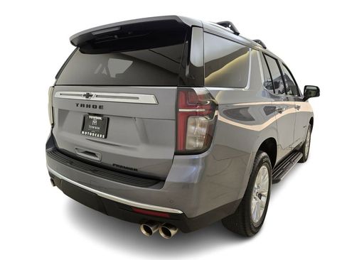 Used 2021 Chevrolet Tahoe Premier w/ Premium Package image 9