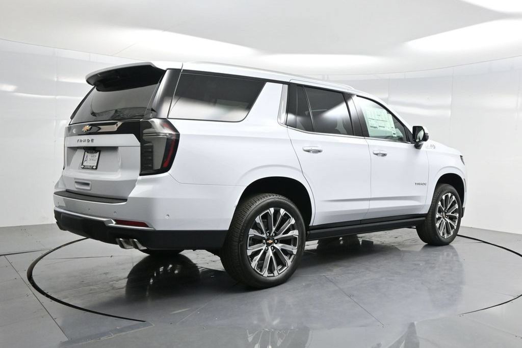 New 2026 Chevrolet Tahoe High Country AWD/4WD image 5