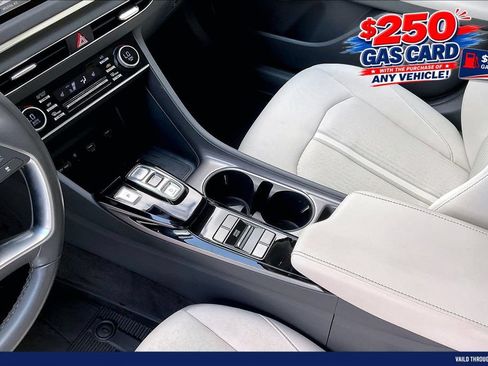 Used 2023 Hyundai Sonata SEL w/ Cargo Package FWD image 17