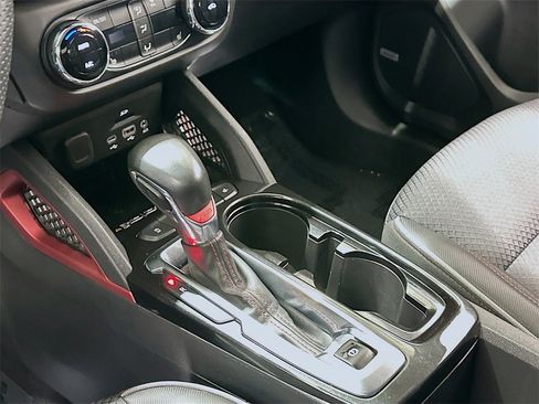 Used 2023 Chevrolet TrailBlazer RS w/ Sun and Liftgate Package image 17