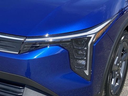 New 2026 Kia K4 LXS image 30