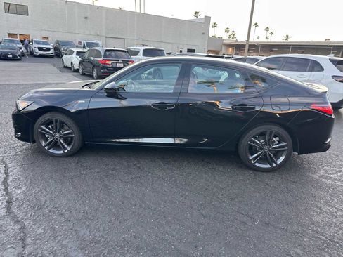 Used 2023 Acura Integra A-Spec image 2