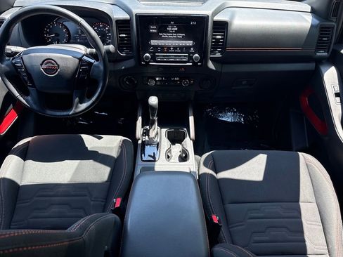 Used 2024 Nissan Frontier PRO-4X AWD/4WD image 15
