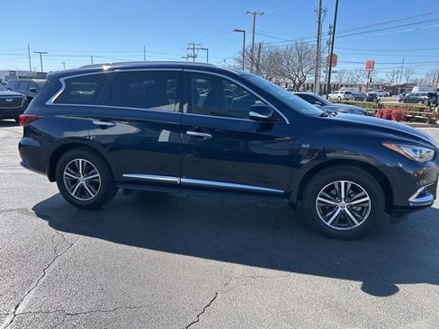 Used 2019 INFINITI QX60 Luxe w/ Essential Package image 5
