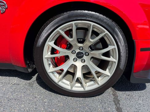 Used 2023 Dodge Challenger SRT Hellcat RWD image 34