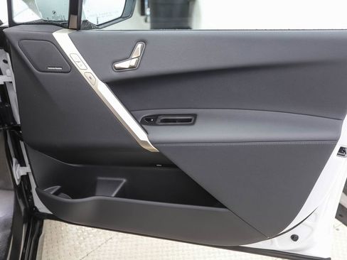 New 2026 BMW iX xDrive60 w/ Premium Package image 29