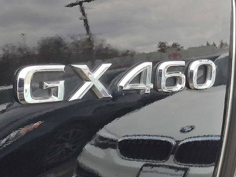 Certified 2023 Lexus GX 460 w/ Black Line Special Edition image 28