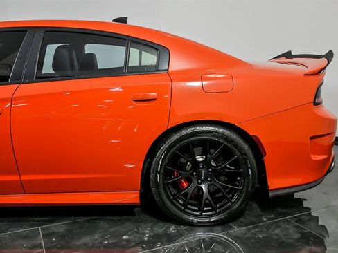Used 2016 Dodge Charger SRT Hellcat w/ Harman/Kardon Audio Group image 7