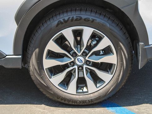 Used 2024 Subaru Outback Limited AWD/4WD image 13