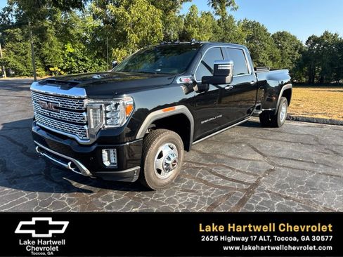Used 2022 GMC Sierra 3500 Denali w/ Denali Ultimate Package AWD/4WD image 1