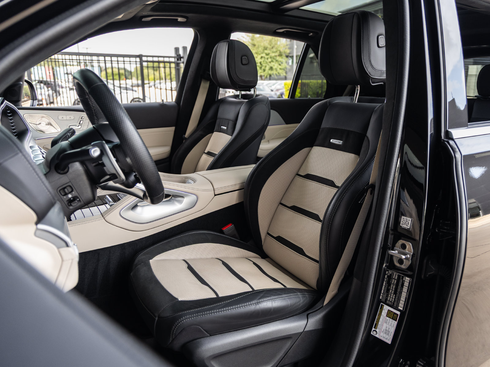 Used 2024 Mercedes-Benz GLE 63 AMG S image 28