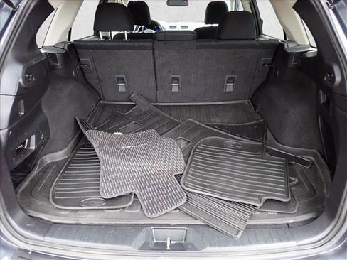 Used 2016 Subaru Outback 2.5i Premium AWD/4WD image 8