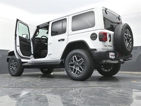 New 2026 Jeep Wrangler Sahara image 39
