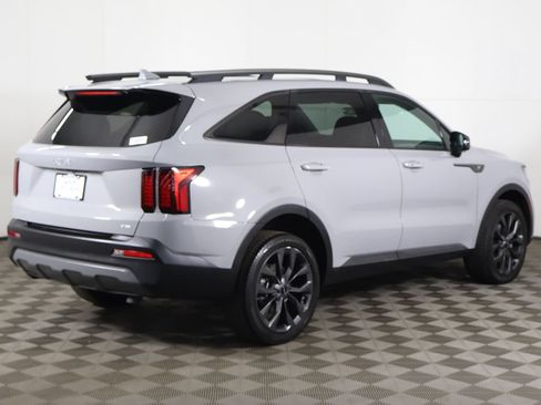 Used 2023 Kia Sorento X-Line EX AWD/4WD image 12
