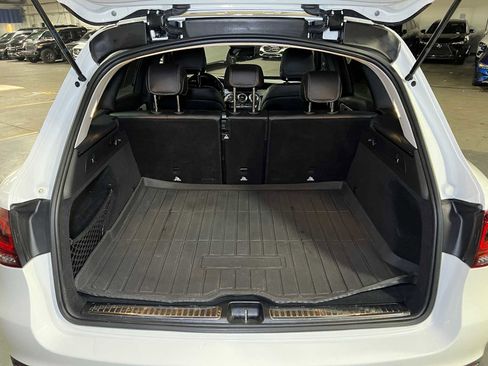 Used 2022 Mercedes-Benz GLC 300 4MATIC image 16