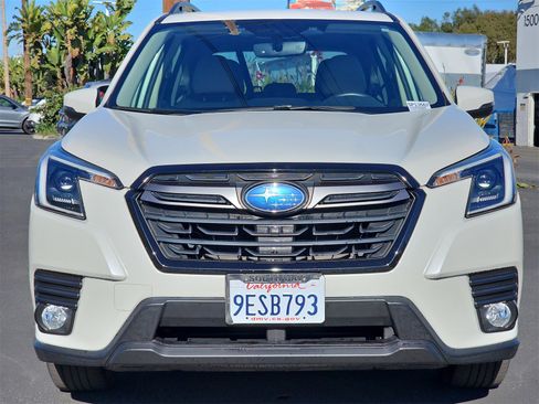 Certified 2023 Subaru Forester Limited image 15