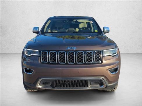 Used 2019 Jeep Grand Cherokee Limited w/ Luxury Group II AWD/4WD image 2