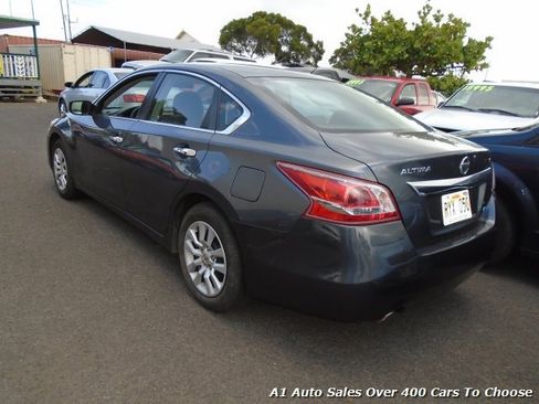 Used 2013 Nissan Altima 2.5 S image 2