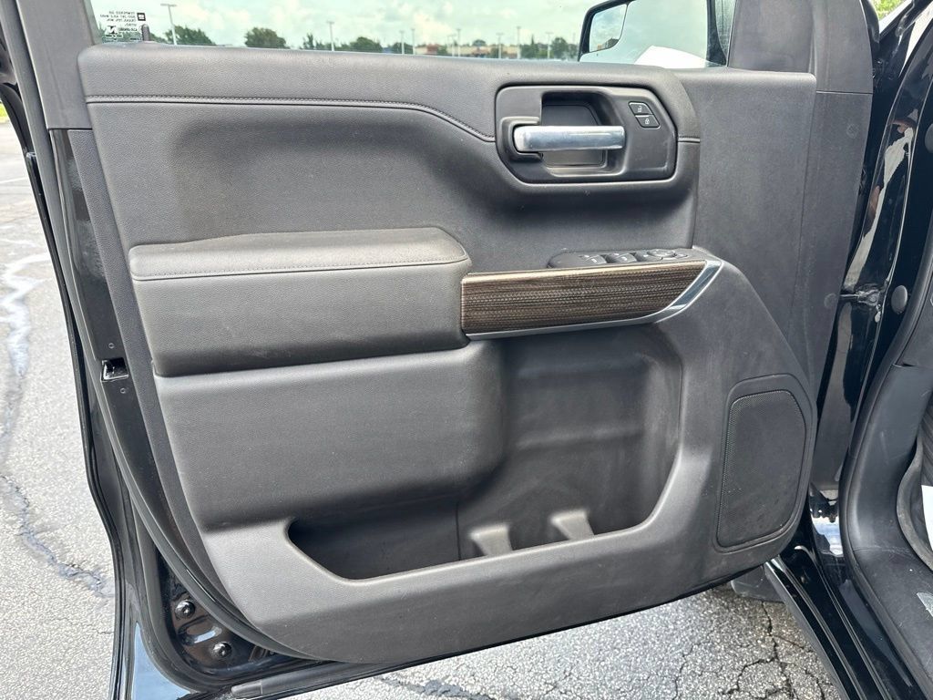Used 2021 Chevrolet Silverado 1500 LT w/ All Star Edition Plus AWD/4WD image 27