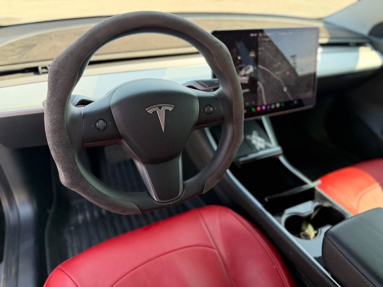 Used 2020 Tesla Model 3 Standard Range RWD image 11