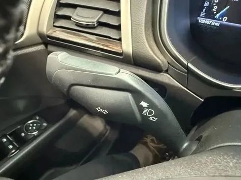 Used 2014 Ford Fusion SE w/ Equipment Group 202A image 30