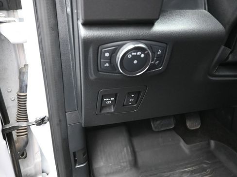 Used 2019 Ford F150 XLT w/ Equipment Group 302A Luxury image 13