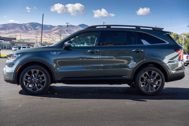 Used 2023 Kia Sorento SX Prestige AWD/4WD image 3