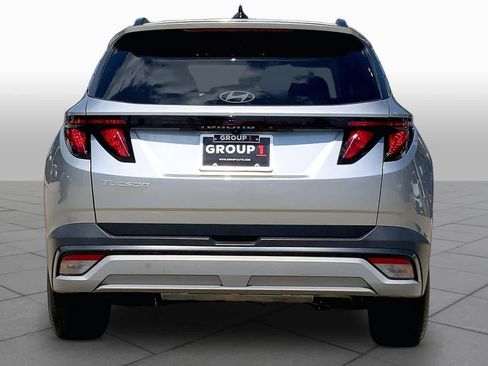 Used 2025 Hyundai Tucson SEL FWD image 5