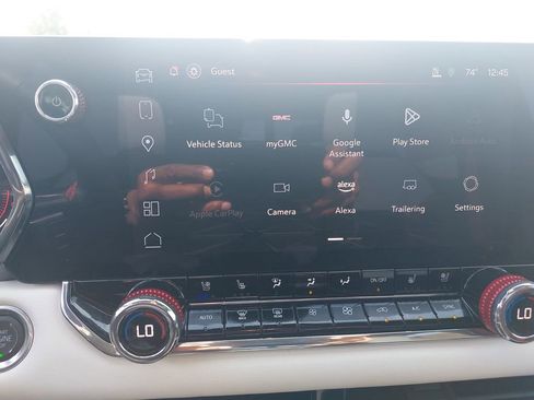 Used 2025 GMC Canyon AT4 w/ AT4X Package image 16