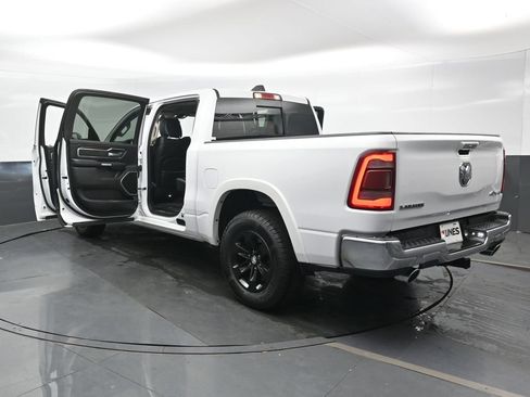 Used 2022 RAM 1500 Laramie AWD/4WD image 48