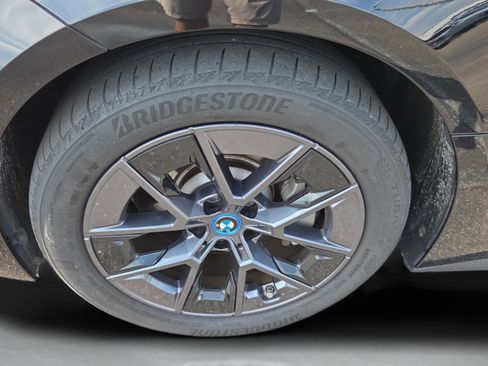 Used 2024 BMW i4 eDrive35 w/ Convenience Package RWD image 30