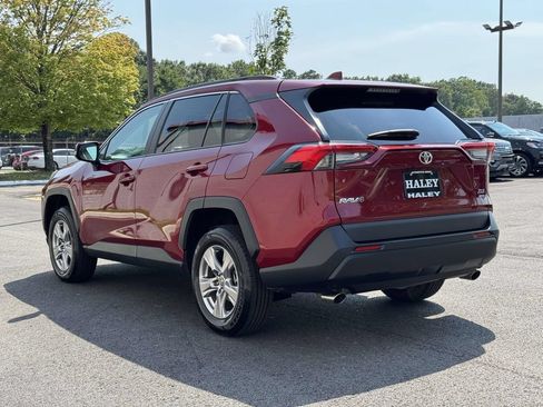 Used 2025 Toyota RAV4 XLE AWD/4WD image 23