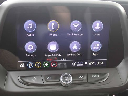Used 2022 Chevrolet Camaro LT w/ Technology Package RWD image 15