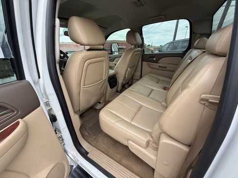 Used 2012 Chevrolet Silverado 2500 LTZ w/ LTZ Plus Package AWD/4WD image 26