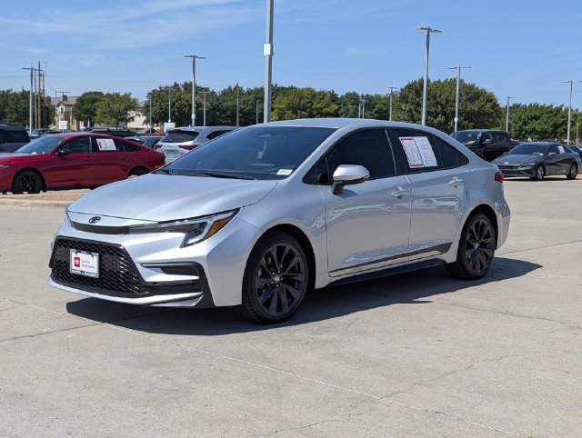 Certified 2026 Toyota Corolla SE FWD image 9