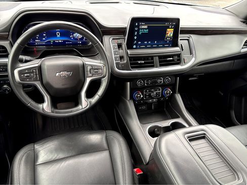 Used 2024 Chevrolet Tahoe Z71 AWD/4WD image 4