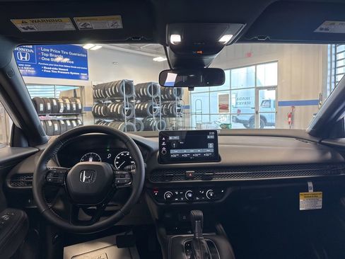 New 2026 Honda HR-V Sport image 9