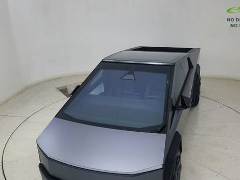 Used 2024 Tesla Cybertruck Cyberbeast AWD/4WD image 73