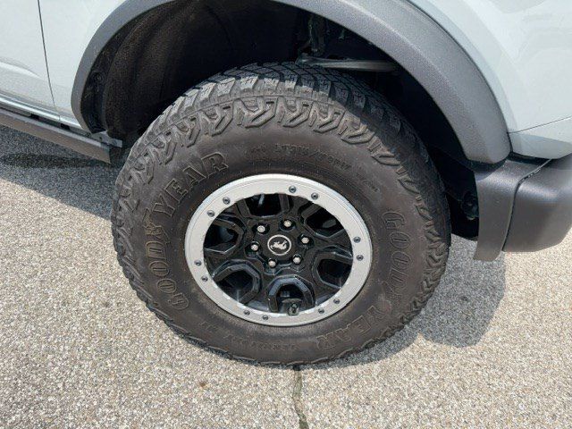 Certified 2023 Ford Bronco Badlands AWD/4WD image 35