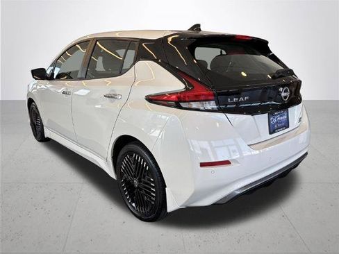 Certified 2024 Nissan Leaf SV Plus FWD image 11