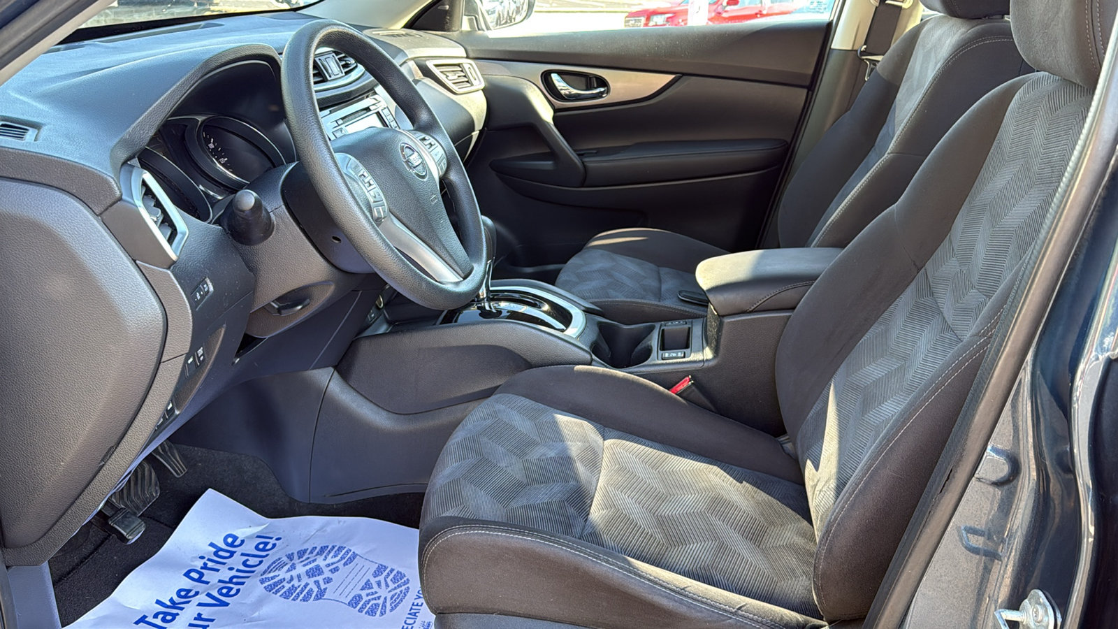 Used 2015 Nissan Rogue SV w/ SV Premium Package AWD/4WD image 19